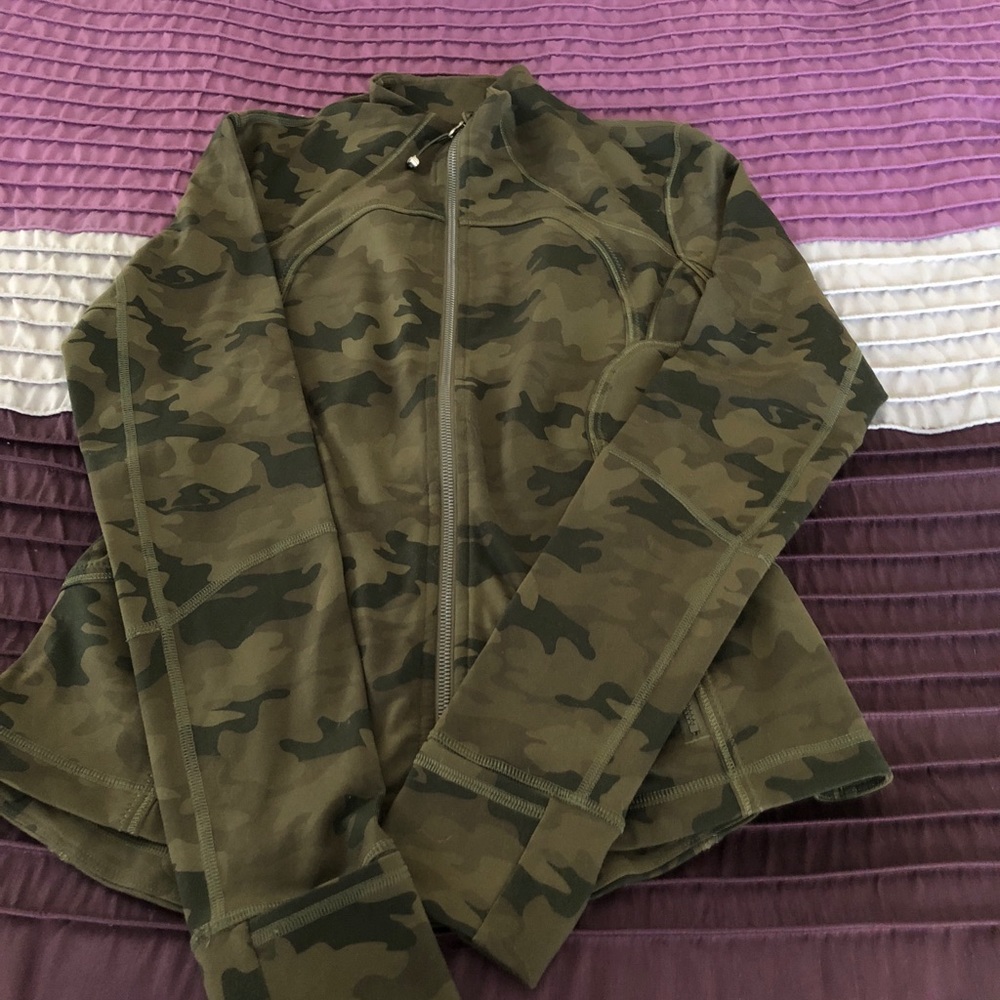 Lululemon camo jacket